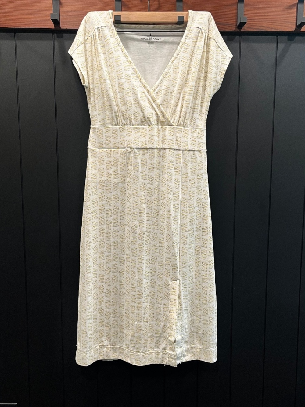 Royal Robibns-Women's Short Sleeve, Super Soft, Casual Dress with Print- Size XS